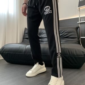 Trackpant